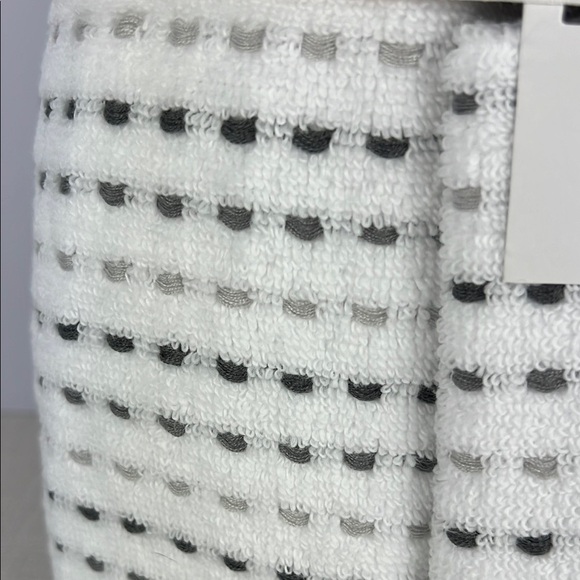 Caro Home Bath Towel Set Gray White 2 Bath 2 Hand 2 Wash 100% Cotton Soft 6 pc - Picture 5 of 7